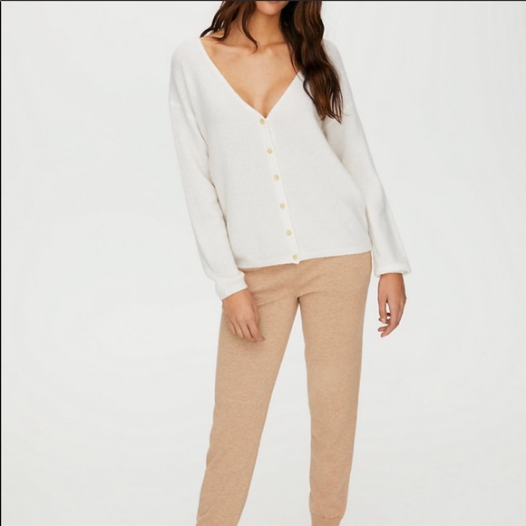 Aritzia Lounge Cashmere Sweater - Picture 5 of 6